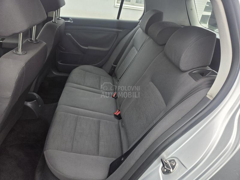 Volkswagen Golf 5 1.9tdi dsg