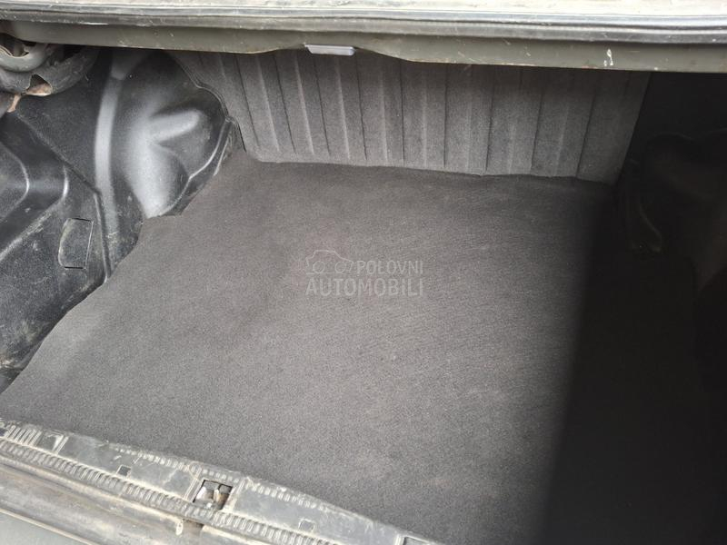 Mercedes Benz W124 250D