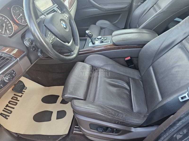 BMW X5 3.0 d pano. 7 sed