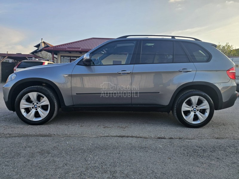 BMW X5 3.0 d pano. 7 sed