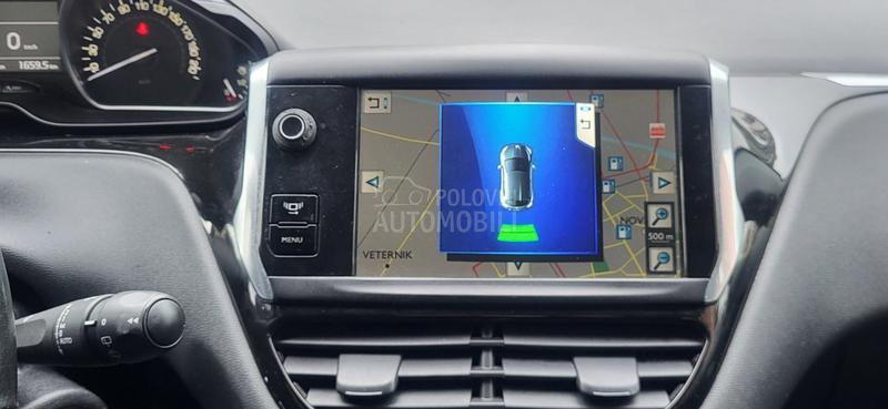 Peugeot 208 1.4 HDI LED-N.A.V.I