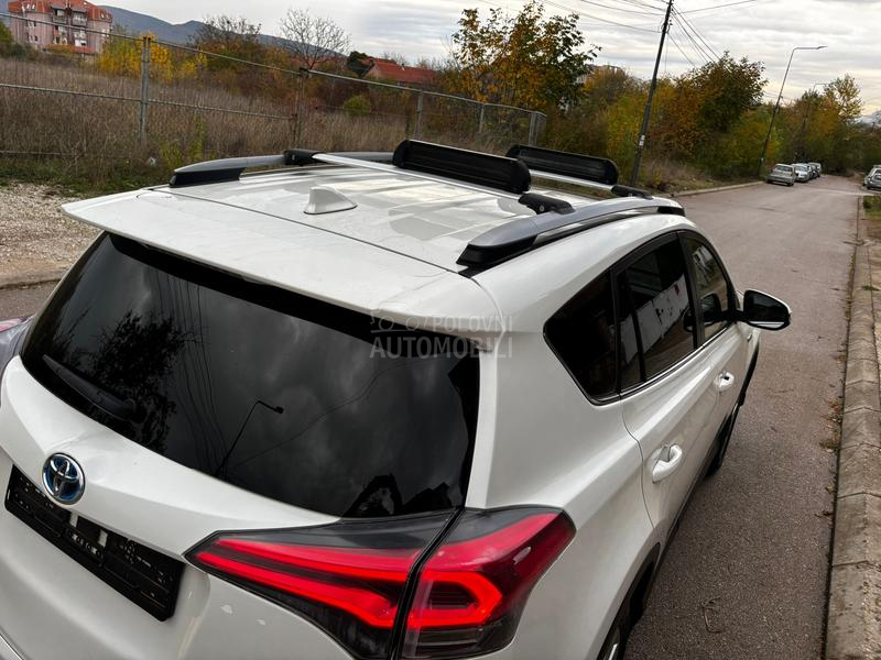 Toyota RAV 4 2.5Hybrid