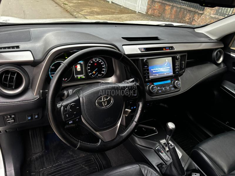 Toyota RAV 4 2.5Hybrid