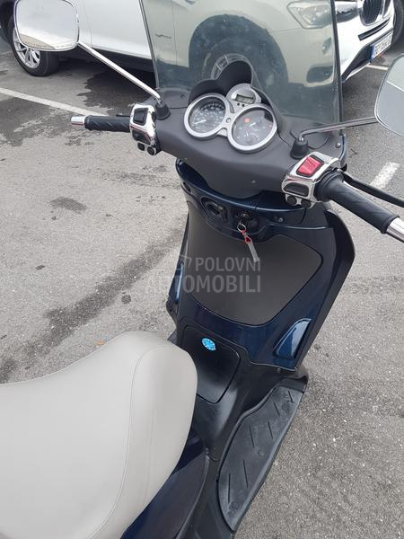 Piaggio Beverly