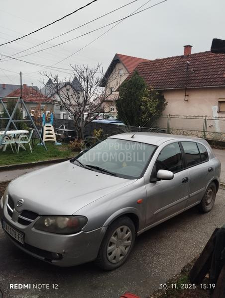 Nissan Almera 
