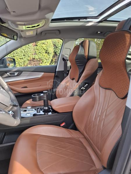 Chery Tiggo 8 PRO r1.6 TGDI NOBLE