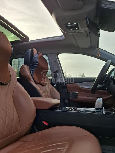 Chery Tiggo 8 PRO r1.6 TGDI NOBLE