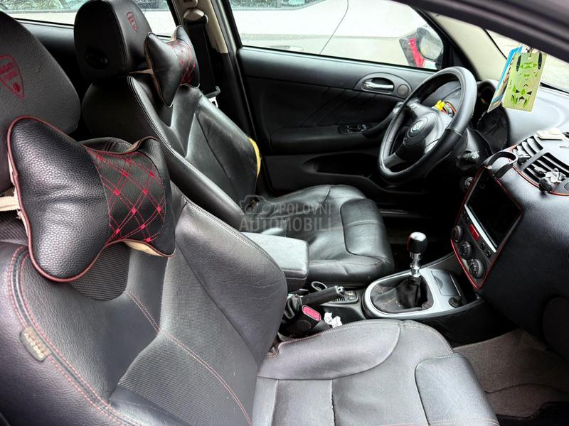 Alfa Romeo 147 1.9 JTD
