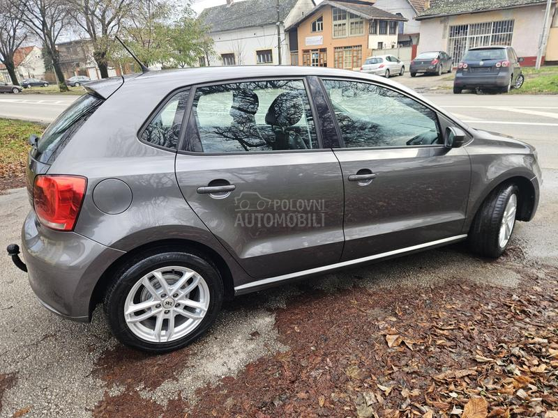 Volkswagen Polo 1.6 LUTKICAA