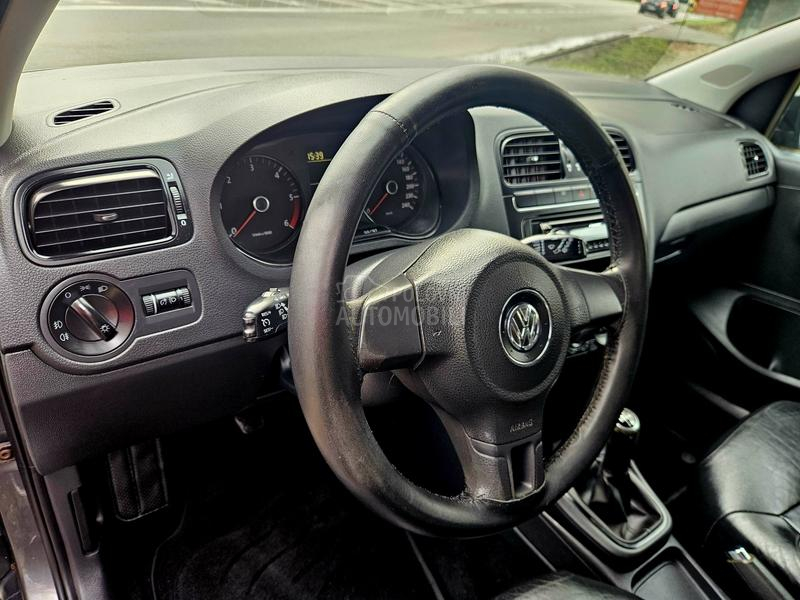 Volkswagen Polo 1.6 LUTKICAA