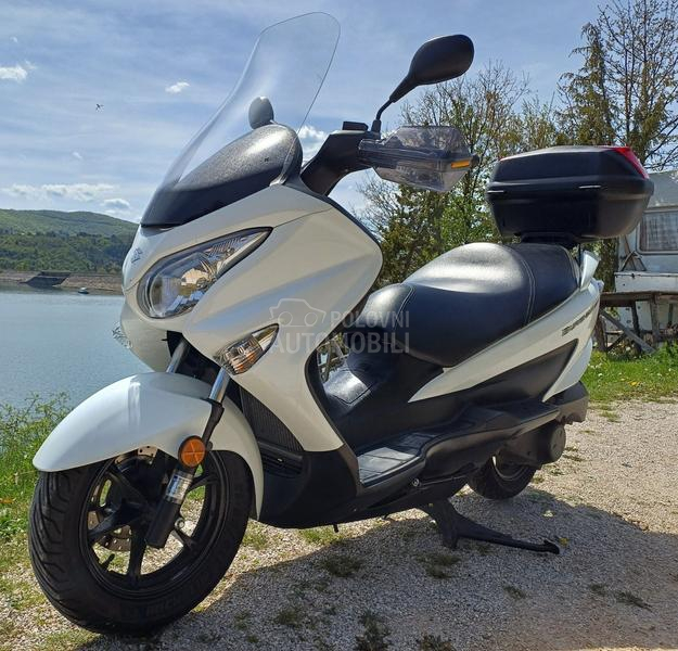 Suzuki Burgman