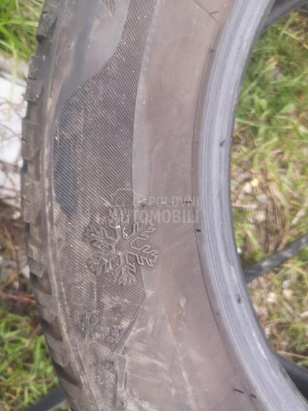 Taurus 215/55 R16 Zimska