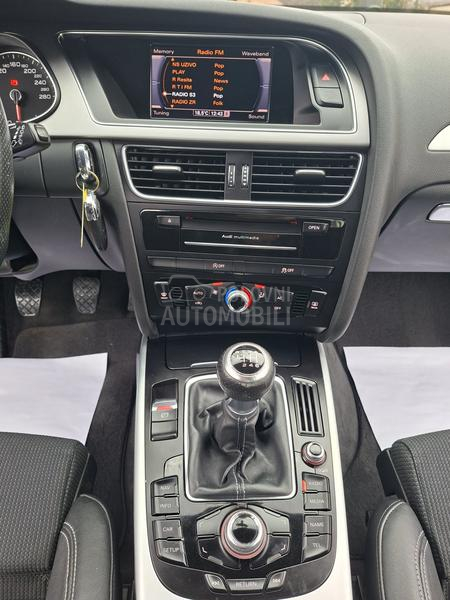 Audi A4 2.0  S - line