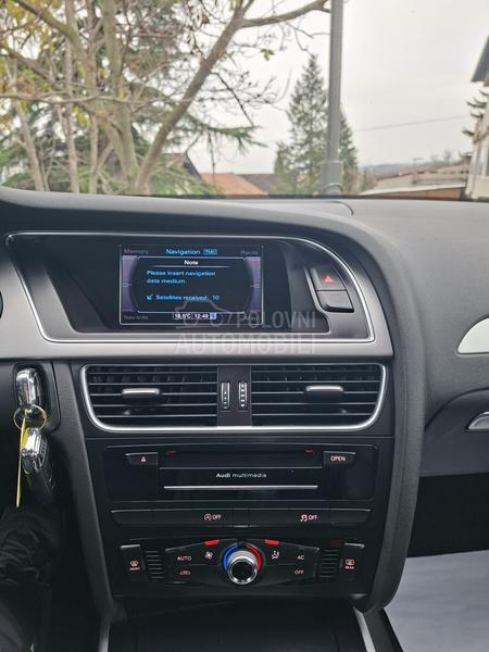 Audi A4 2.0  S - line