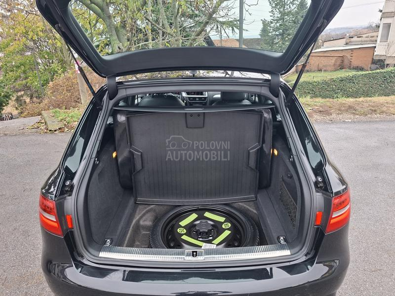 Audi A4 2.0  S - line