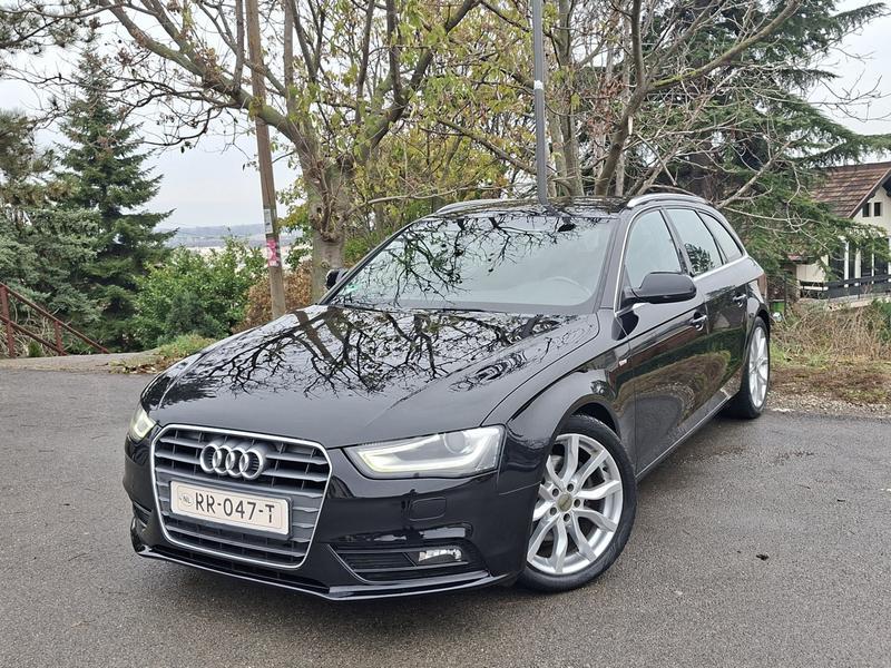 Audi A4 2.0  S - line