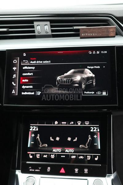 Audi e-tron 55 S-Line/Quattro