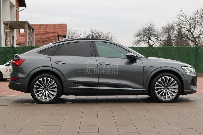 Audi e-tron 55 S-Line/Quattro