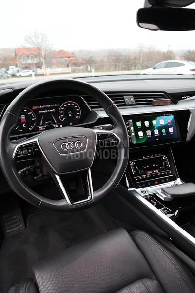 Audi e-tron 55 S-Line/Quattro