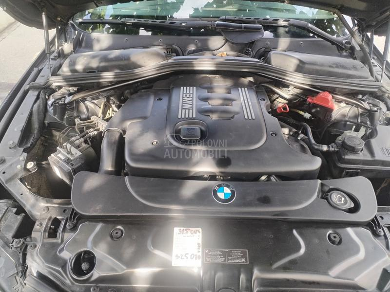 BMW 520 e61
