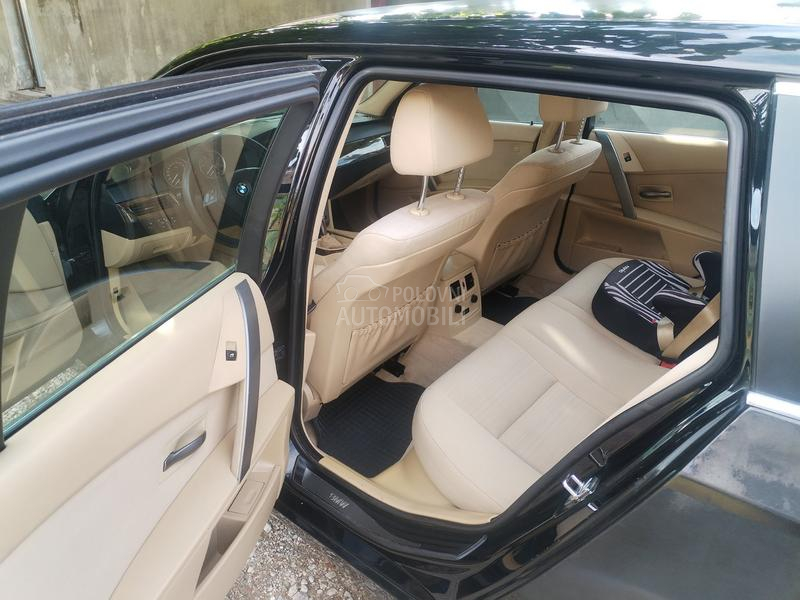 BMW 520 e61