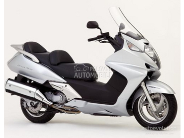 Honda silver wing 600