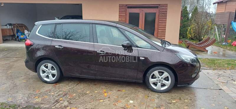Opel Zafira 1.4 turbo