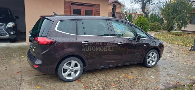 Opel Zafira 1.4 turbo