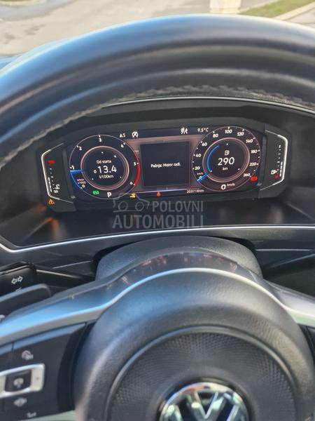 Volkswagen Tiguan R Line