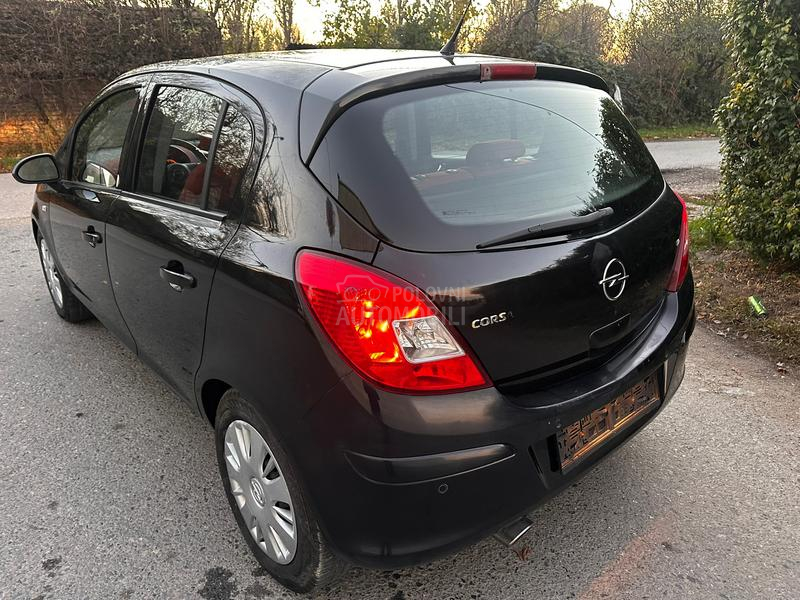 Opel Corsa B 