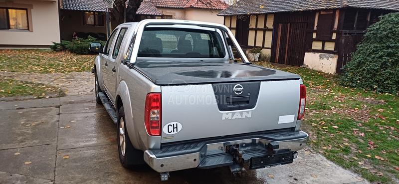 Nissan Navara 2.5dti
