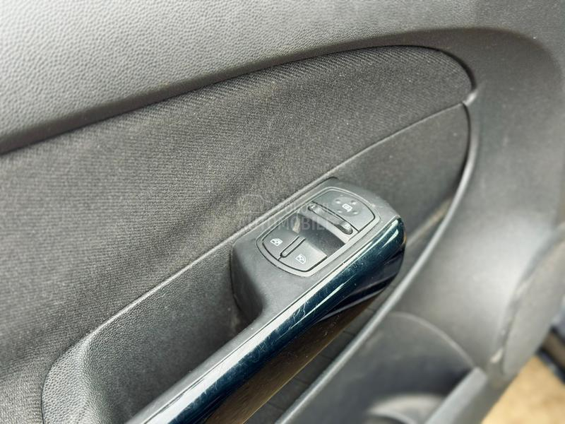 Opel Corsa D 5VR/2VL/1.3D