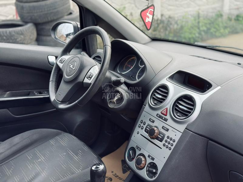 Opel Corsa D 5VR/2VL/1.3D