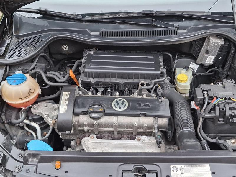 Volkswagen Polo 1.4B   L E P O T A N