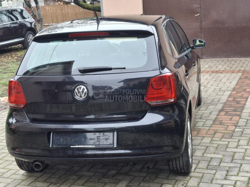 Volkswagen Polo 1.4B   L E P O T A N