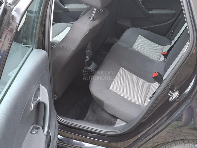 Volkswagen Polo 1.4B   L E P O T A N