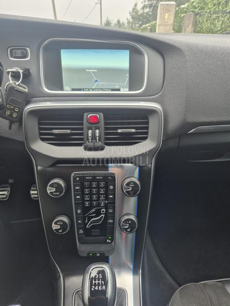 Volvo V40 r.design 2.0 holand