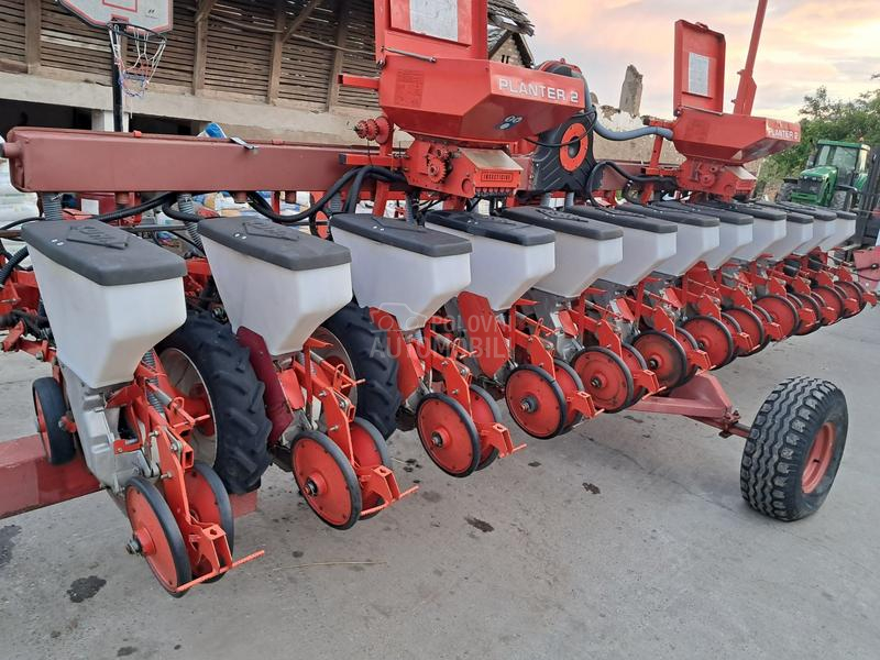 Kuhn planter 2