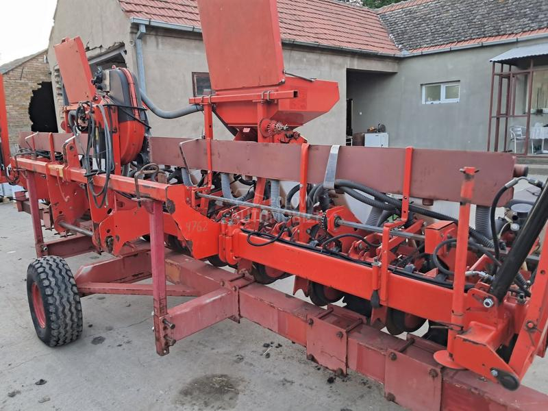 Kuhn planter 2