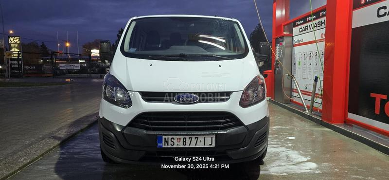 Ford Transit Custom 9 Sedista K L I M A