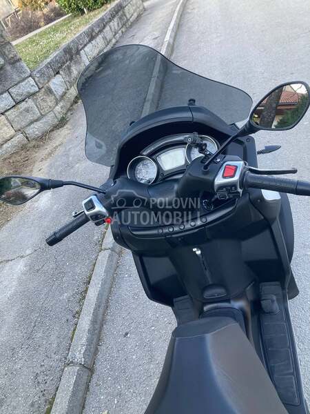 Piaggio mp3 350 lt