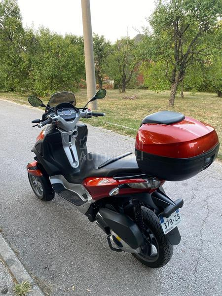 Piaggio mp3 yourban Lt