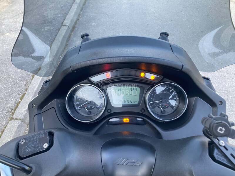 Piaggio mp3 350 lt