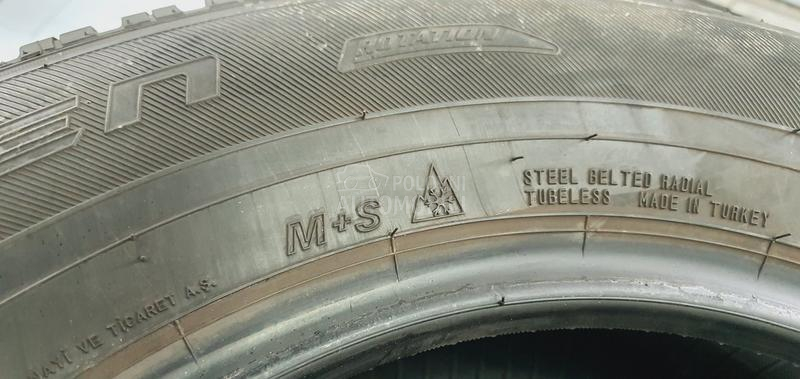 Falken 215/65 R17 Zimska