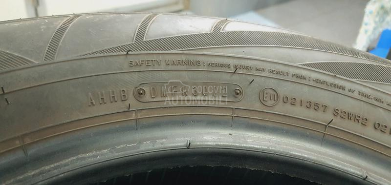 Falken 215/65 R17 Zimska