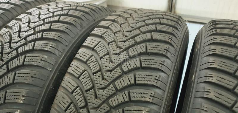 Falken 215/65 R17 Zimska