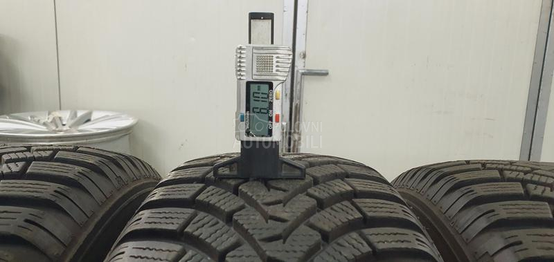 Falken 215/65 R17 Zimska