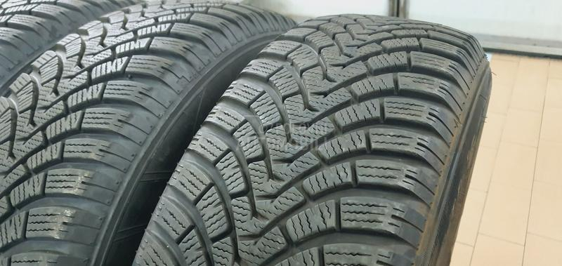 Falken 215/65 R17 Zimska