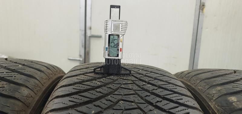 Falken 225/55 R19 Zimska