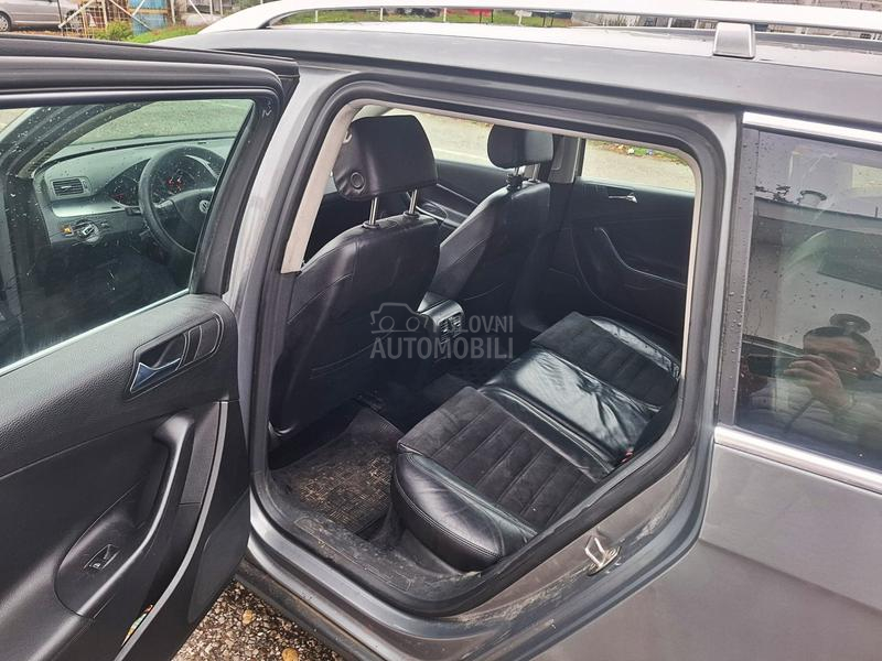 Volkswagen Passat B6 COMFORTLINE 2.0 TDI